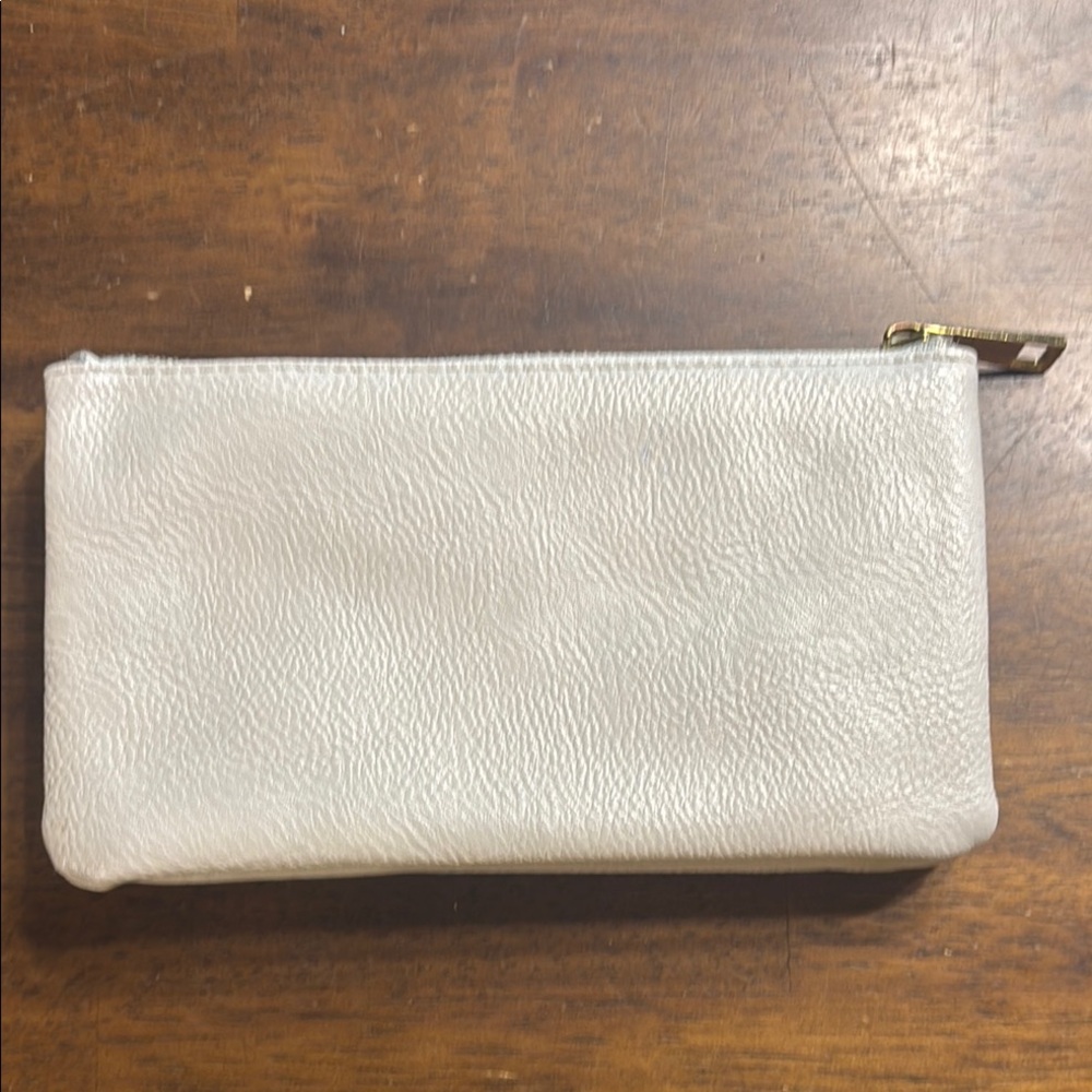Chic Light Gray Leather Wallet